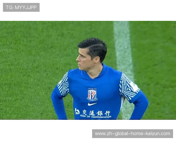 上海申花新援拉唐首秀头球攻门 配合默契度待提升