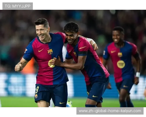 巴萨3比0完胜马略卡 莱万破门助球队以58分继续领跑积分榜 巴萨3比0完胜马略卡 莱万破门助球队以58分继续领跑积分榜